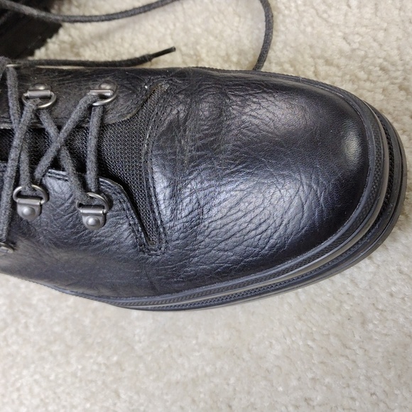 COPY - Calvin Klein black leather & gray felt ankle high top boots. Mint condit… - Picture 4 of 14